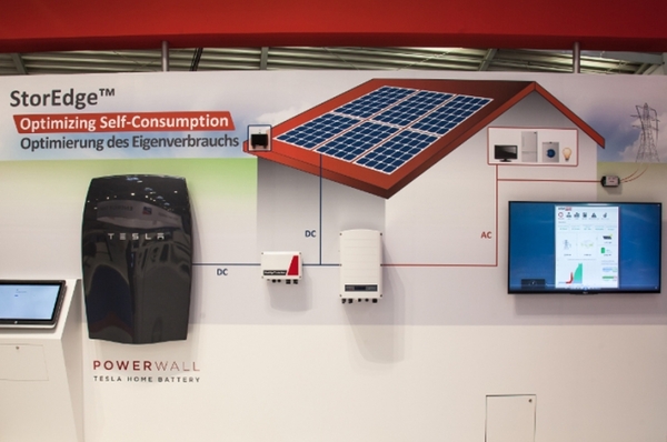 powerwall_at_intersola