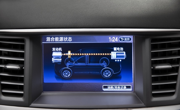 3-英菲尼迪QX60 2.5 Hybrid内饰