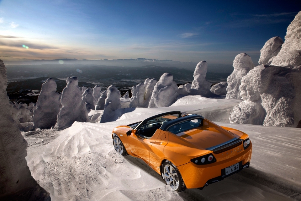 Orange-Tesla-Roadster.jpg