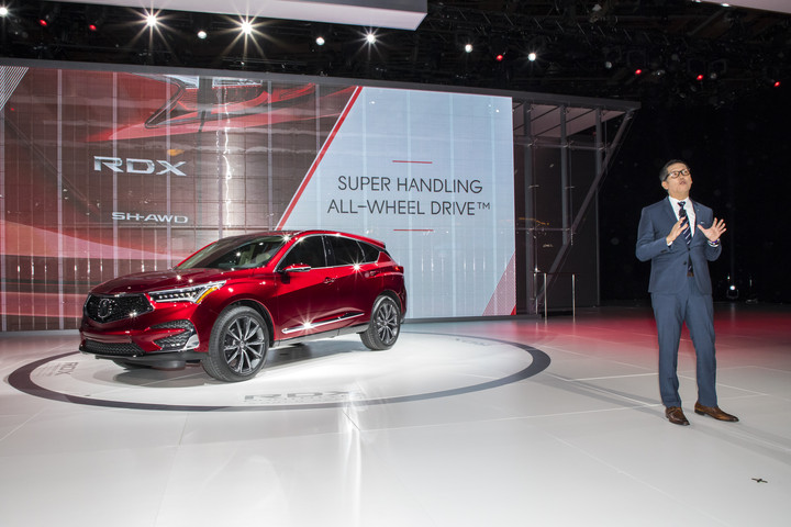 2019_Acura_RDX_Prototype_007.jpg